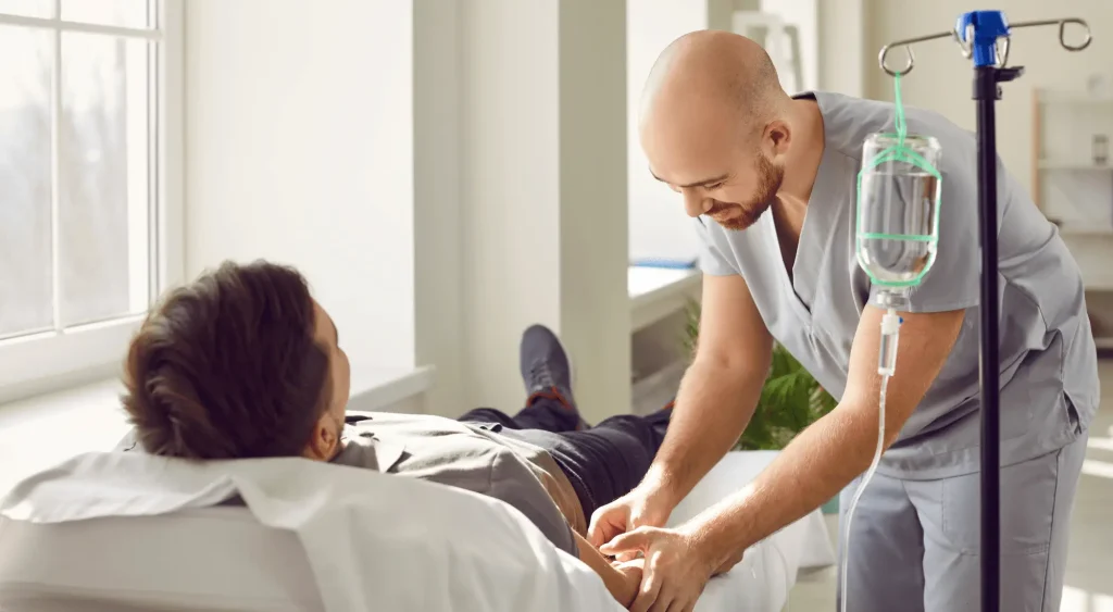 خدمات پرستاری بیمار در منزل شبانه روزی و مقطعی خدمات پرستاری بیمار در منزل شبانه روزی و مقطعی